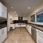 Zyra Villa With Pool And Waterfall In New Cairo